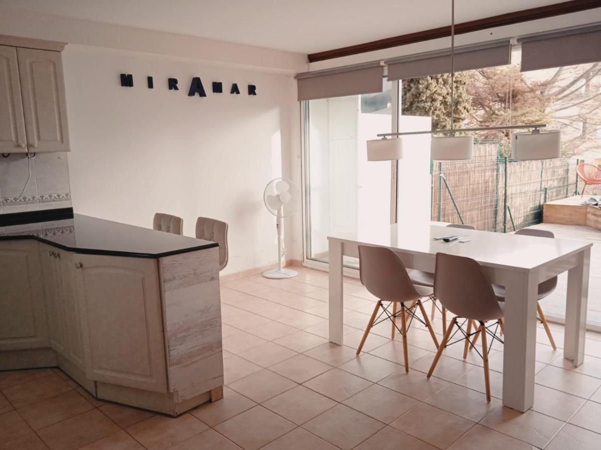 Apartamento El Crancs Салоу Екстер'єр фото